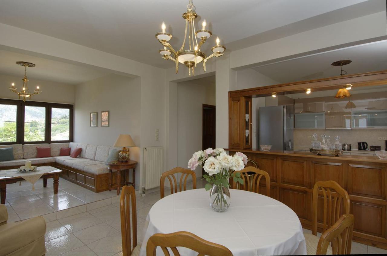 Iatrou House- Villa With Incredible View Portaria  Exterior photo